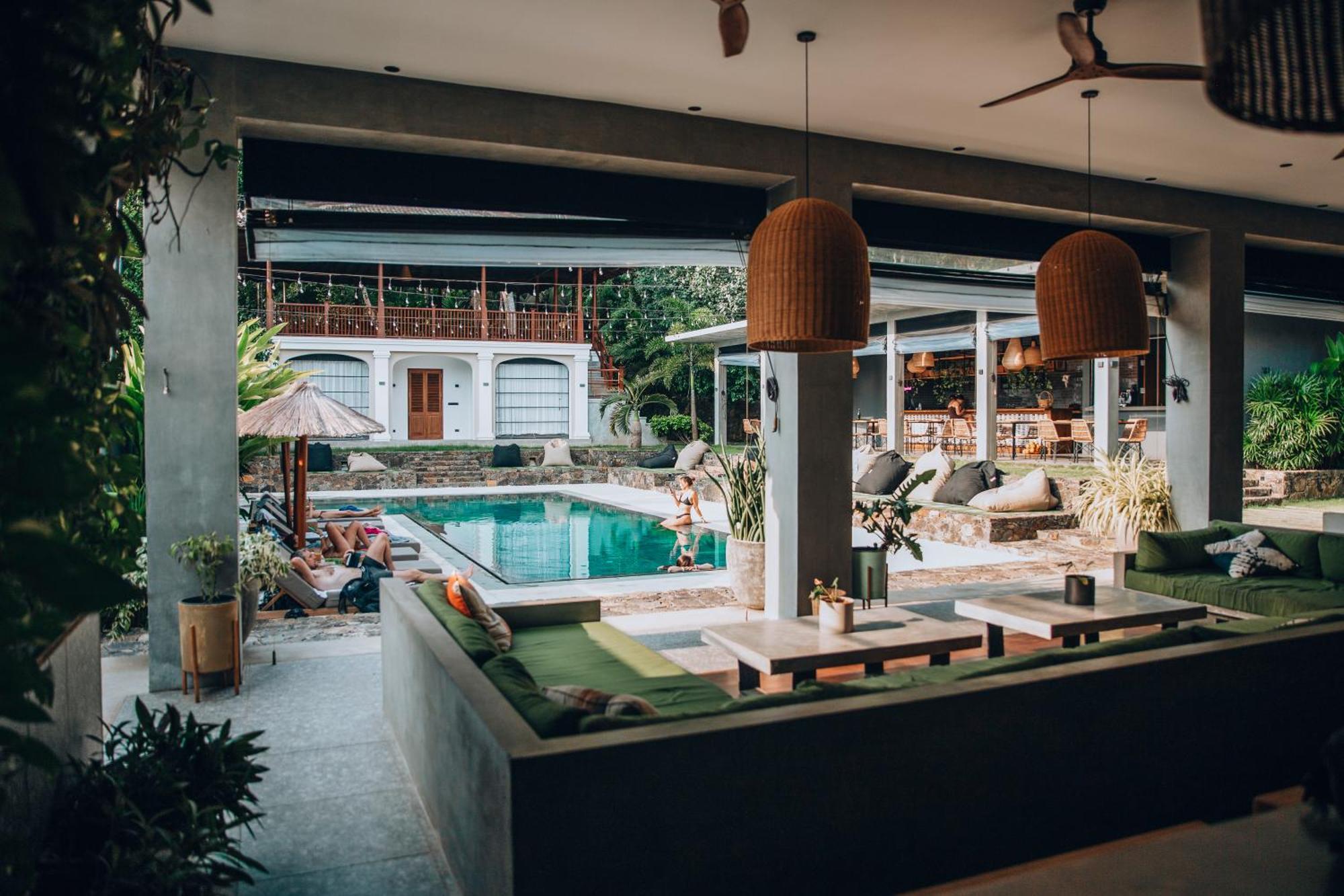 The Salty Pelican Yoga & Surf Retreat Dikwella Luaran gambar