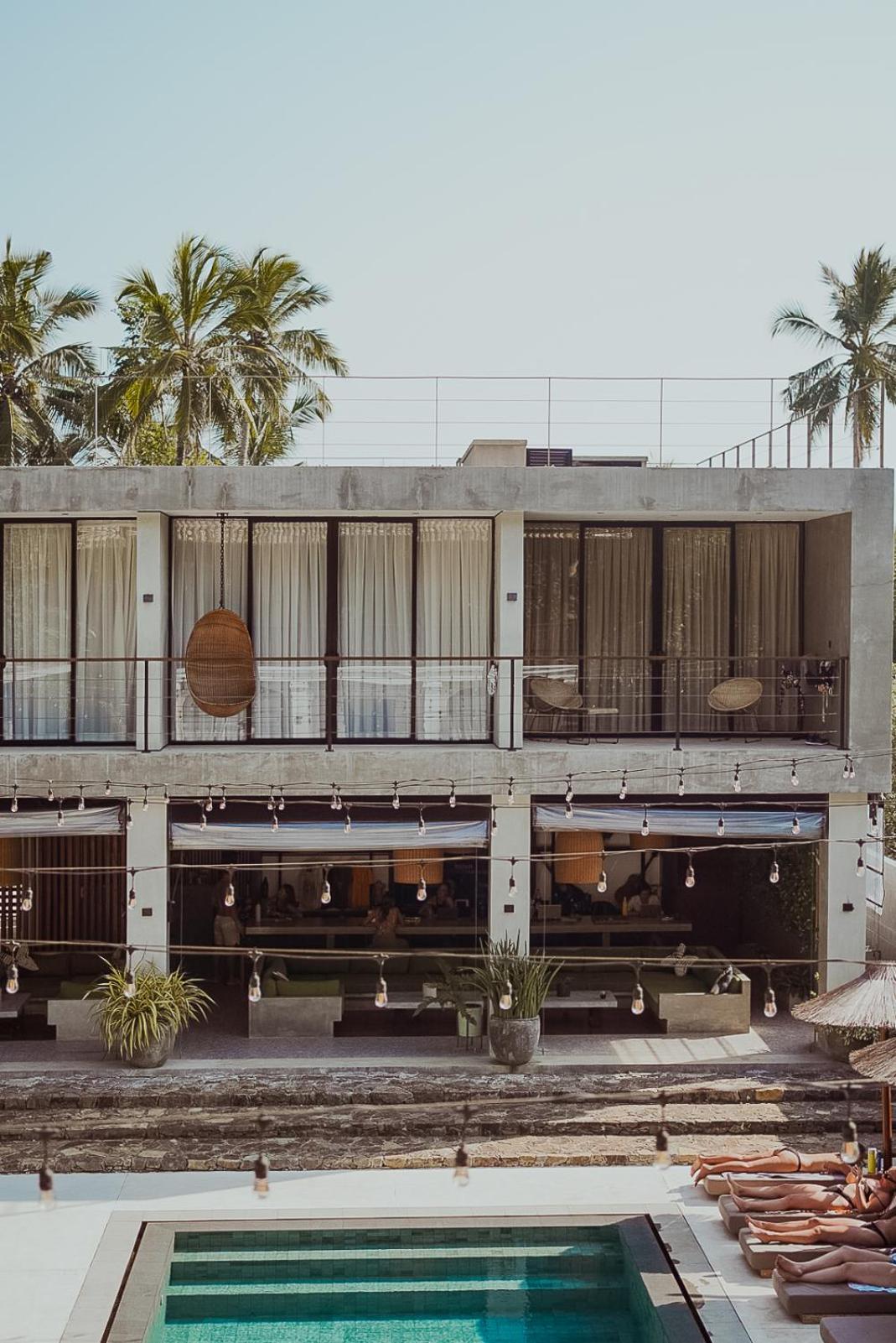 The Salty Pelican Yoga & Surf Retreat Dikwella Luaran gambar